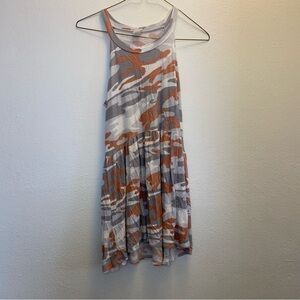Filly Flair Coral & Gray Camo Top Size Medium
